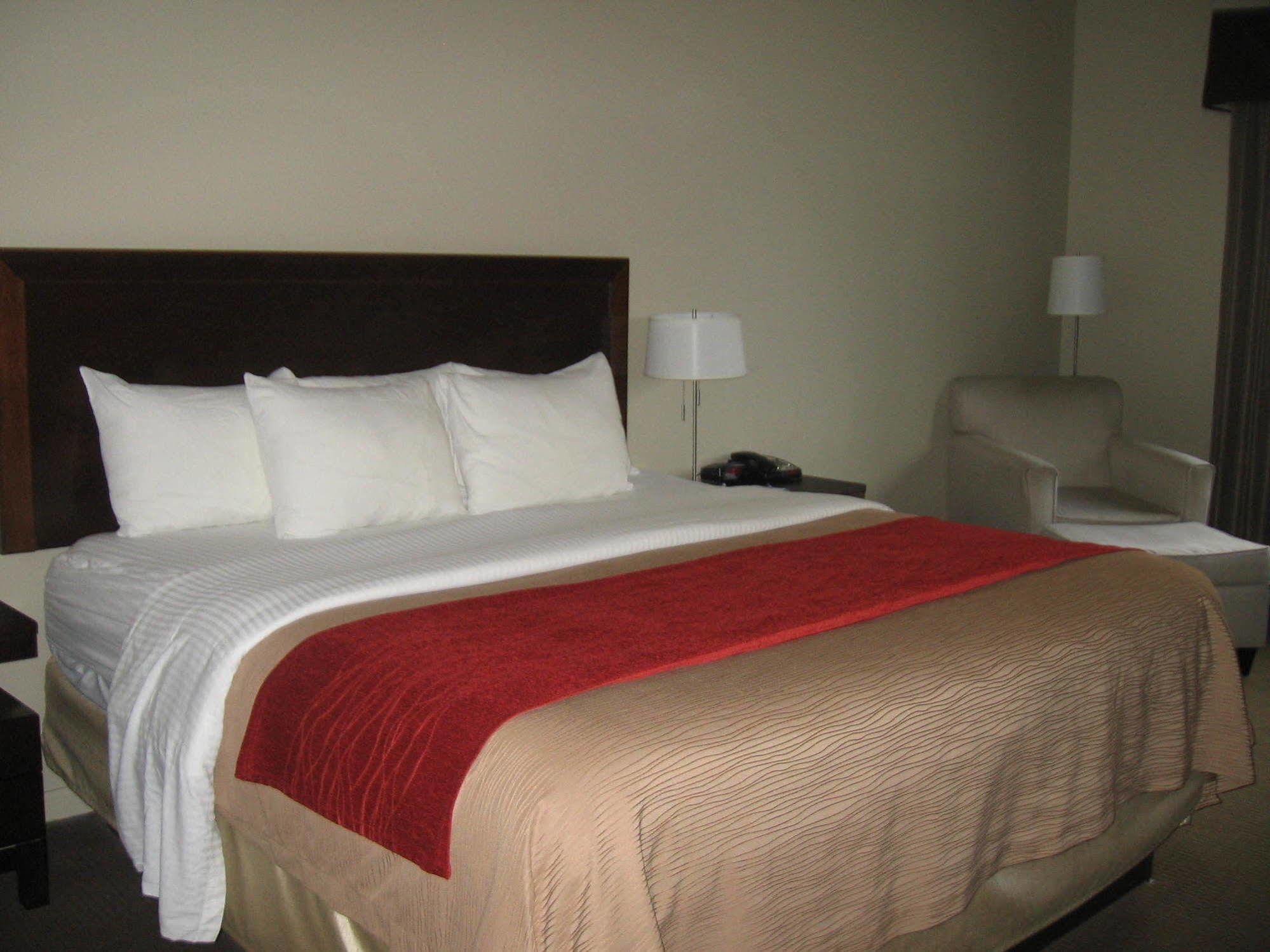 Hotel Baymont By Wyndham Columbus Extérieur photo